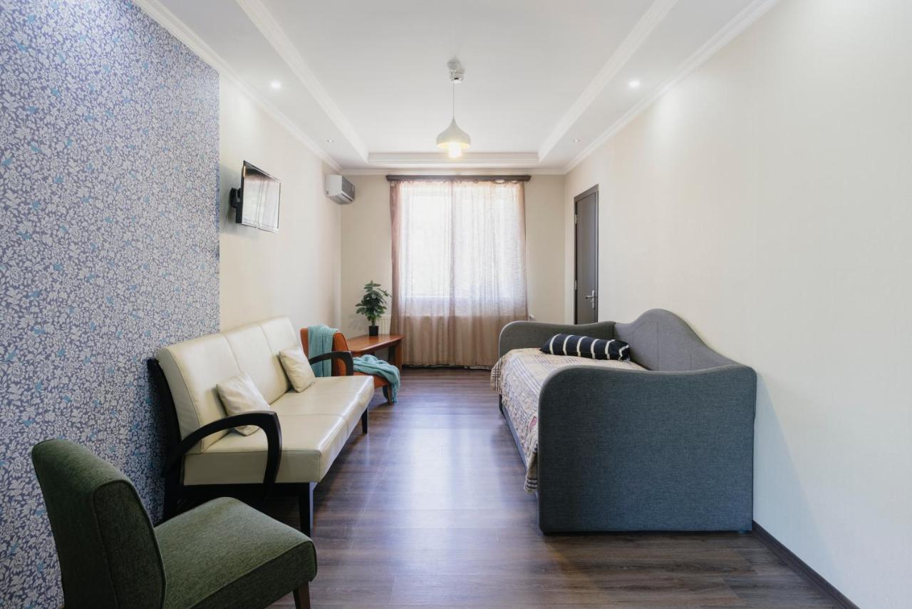 Marcos Hotel Тбилиси Экстерьер фото
