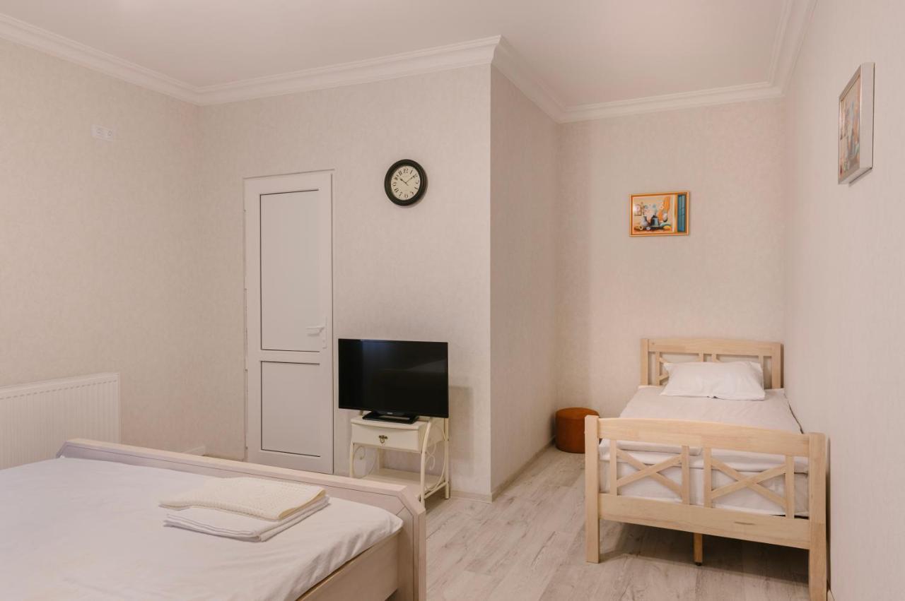 Marcos Hotel Тбилиси Экстерьер фото