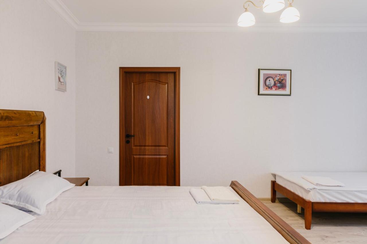 Marcos Hotel Тбилиси Экстерьер фото