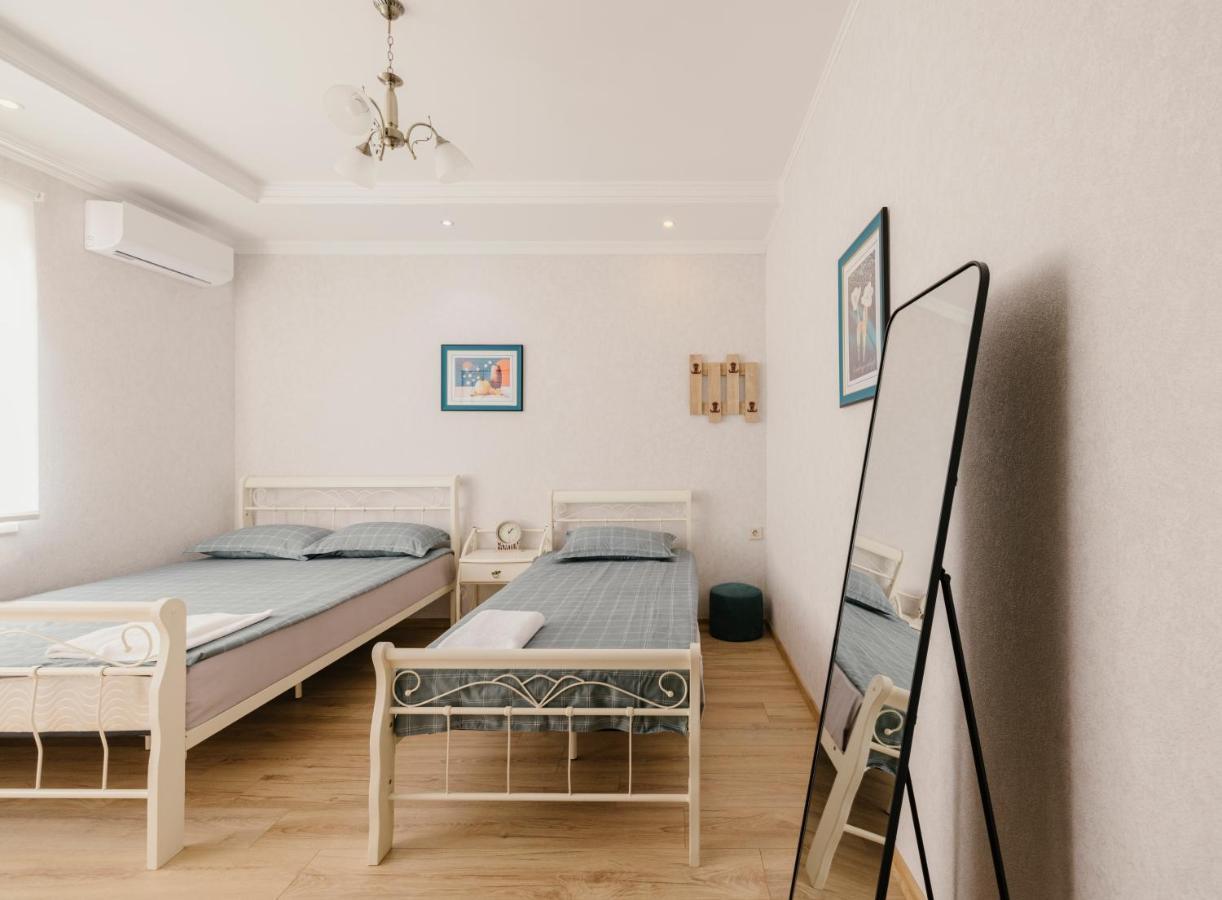 Marcos Hotel Тбилиси Экстерьер фото