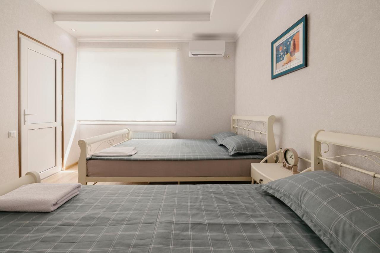 Marcos Hotel Тбилиси Экстерьер фото