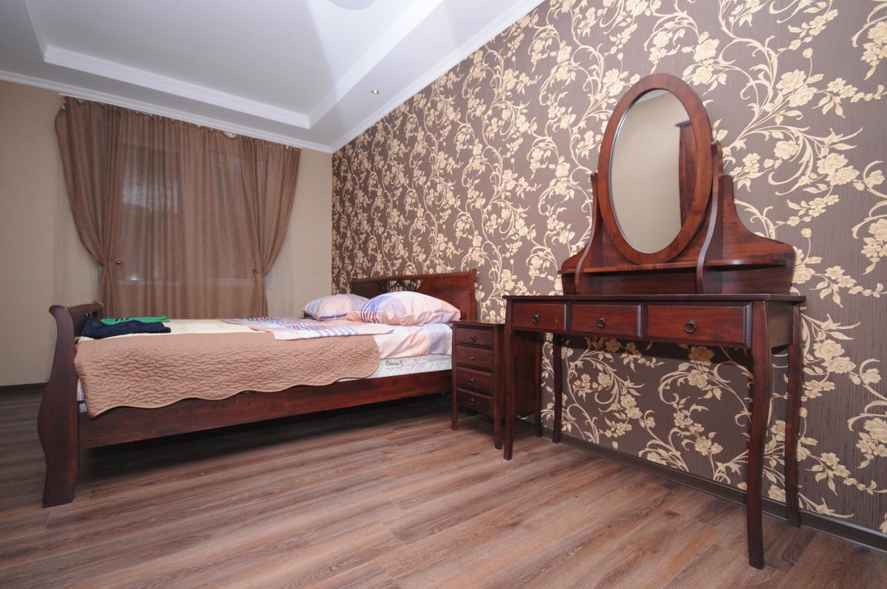 Marcos Hotel Тбилиси Экстерьер фото