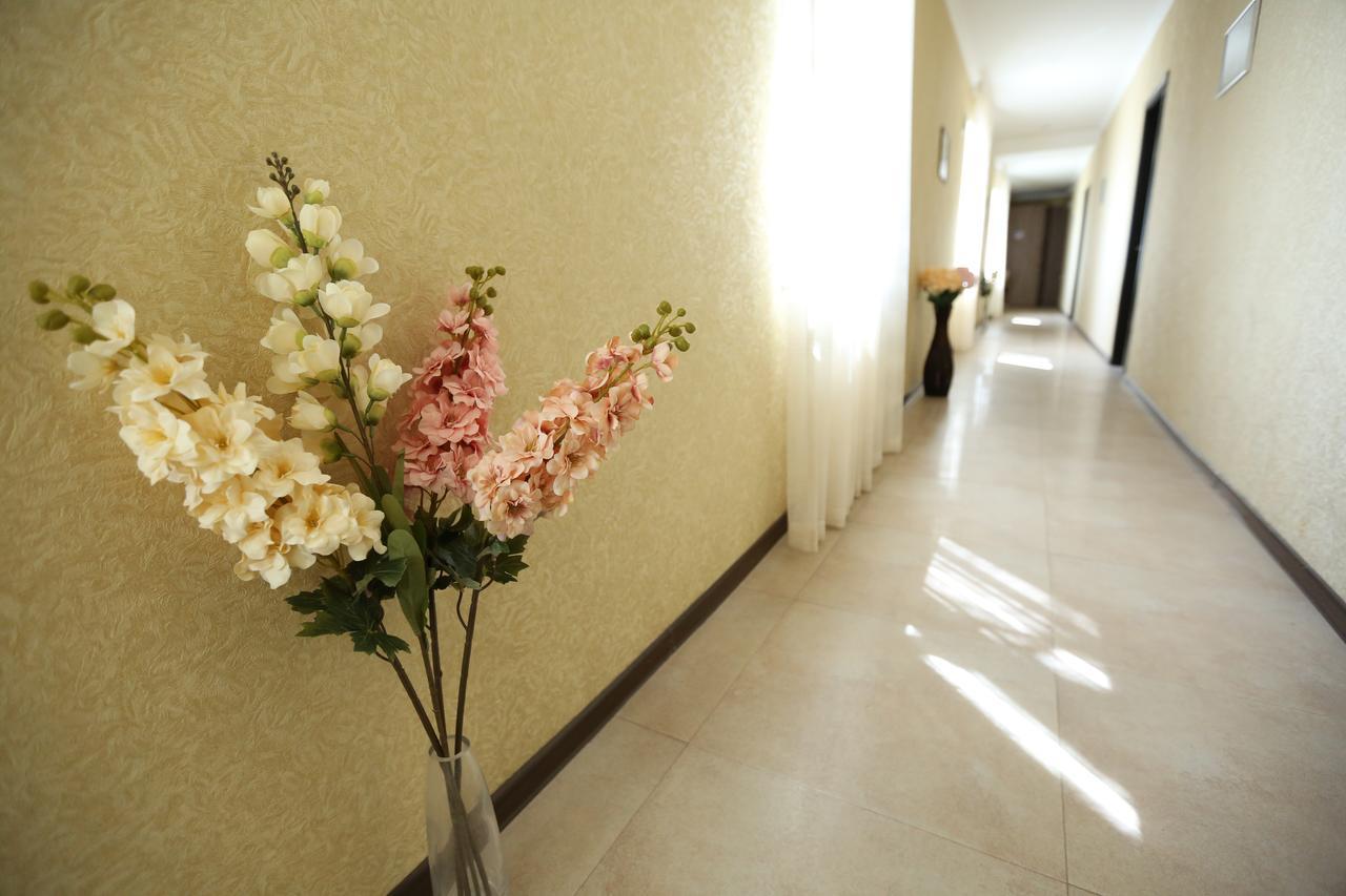 Marcos Hotel Тбилиси Экстерьер фото